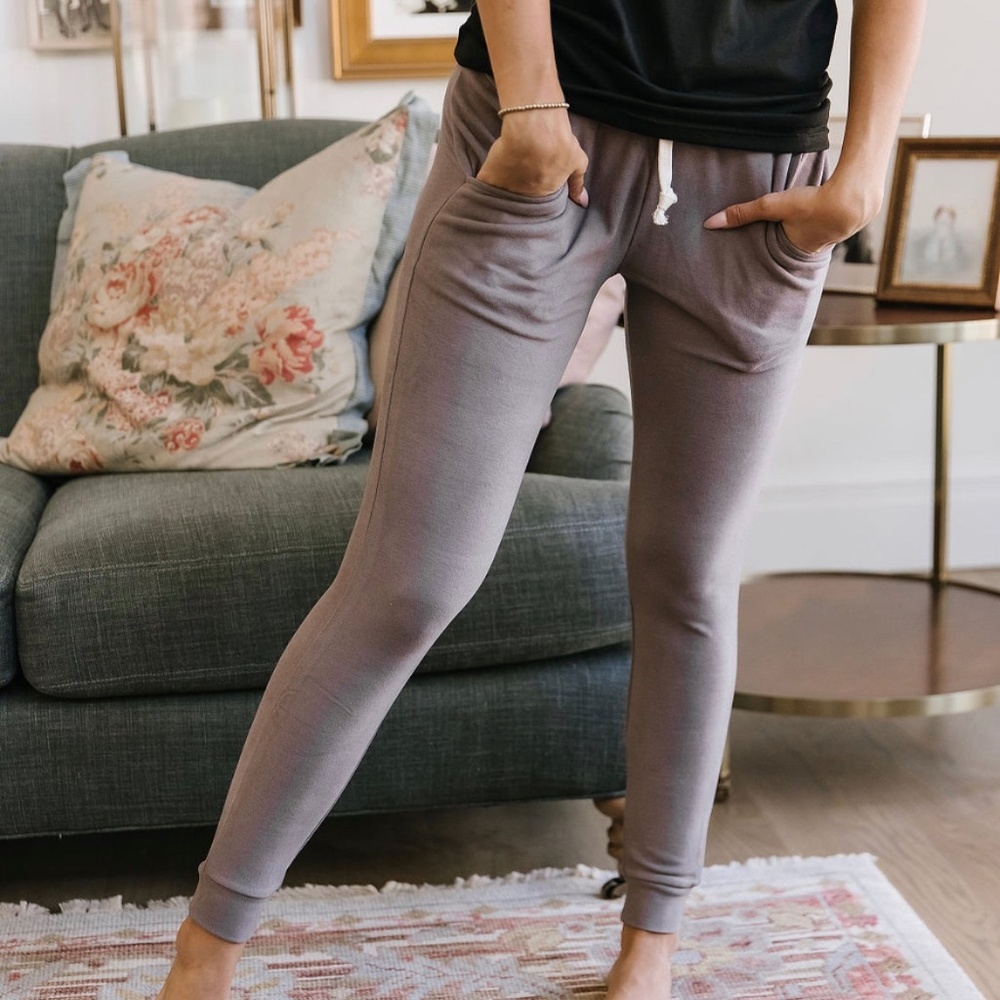 Ampersand Avenue Performance Joggers - Grey